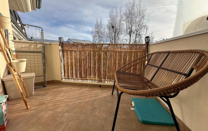 3 Pièces NOISEAU (94880)  69 m2 263 750 € 