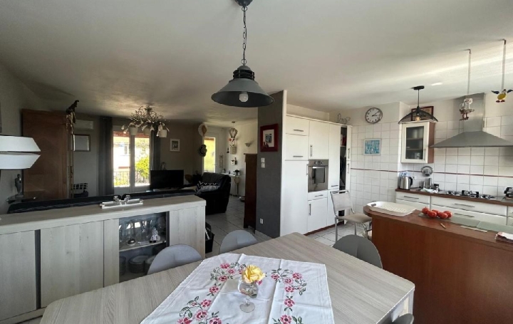 Maison MONTBAZIN (34560)  139 m2 449 000 € 