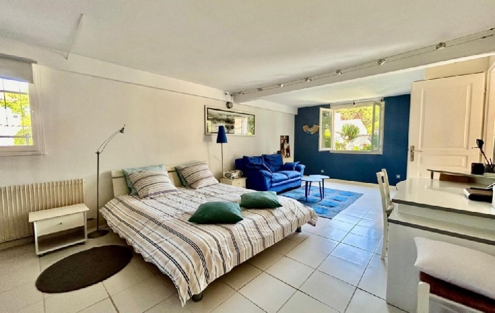 Maison MONTBAZIN (34560)  139 m2 449 000 € 