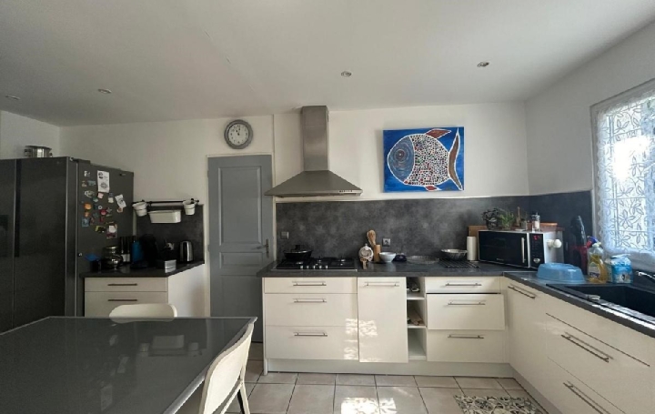 Maison BOUZIGUES (34140)  150 m2 540 000 € 