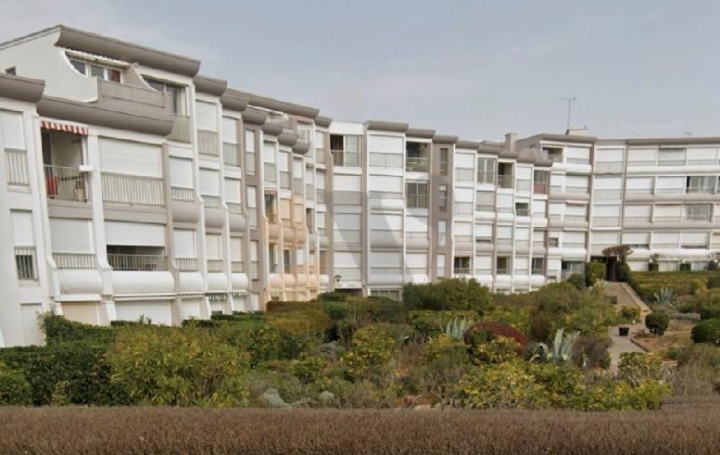 1 Pièce SETE (34200)  25 m2 139 000 € 