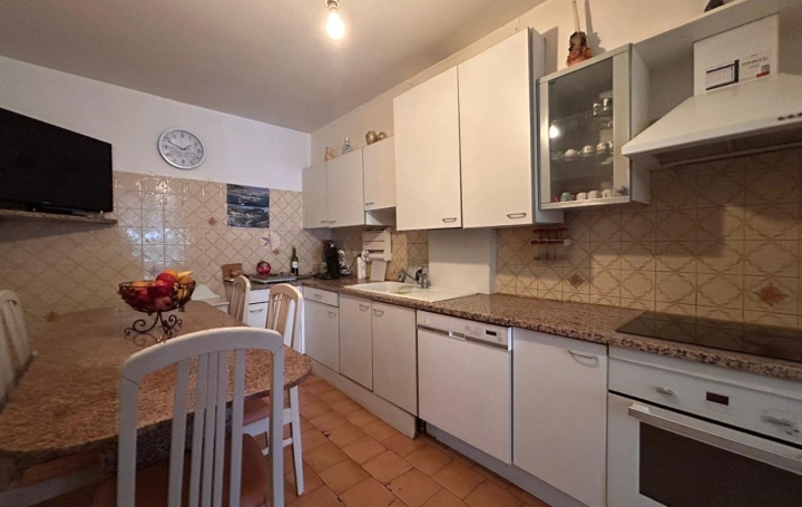 Maison SETE (34200)  120 m2 355 000 € 