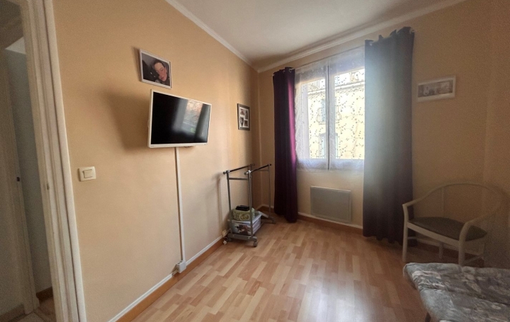 Maison LOUPIAN (34140)  100 m2 283 000 € 