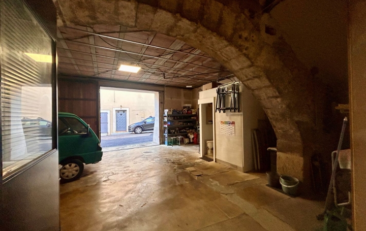 Maison LOUPIAN (34140)  100 m2 283 000 € 