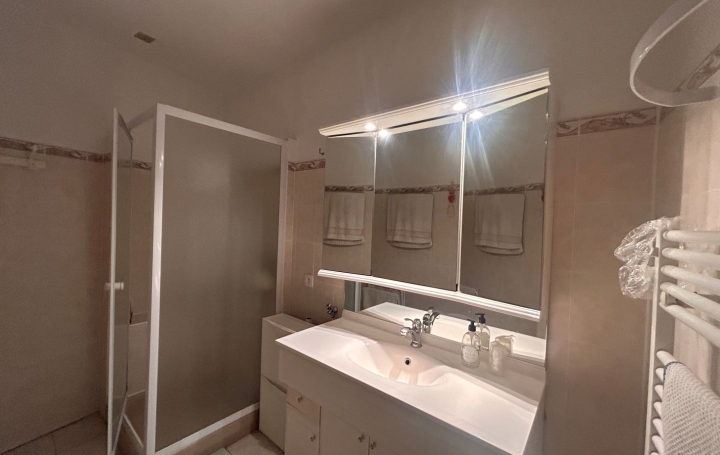 Maison LOUPIAN (34140)  100 m2 283 000 € 