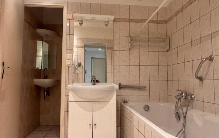 4 Pièces SETE (34200)  110 m2 315 000 € 