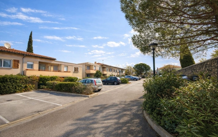 Studio POUSSAN (34560)  27 m2 112 000 € 