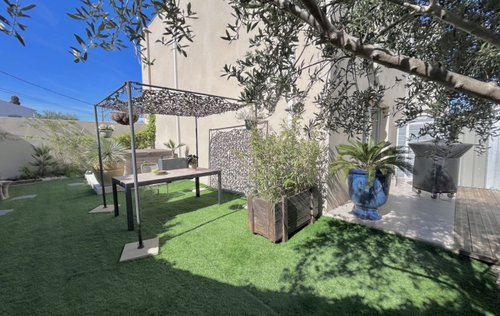 Maison POUSSAN (34560)  91 m2 359 000 € 