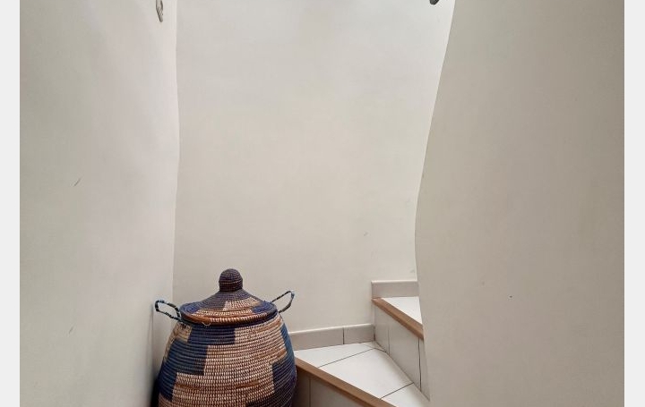 Maison BOUZIGUES (34140)  70 m2 240 000 € 