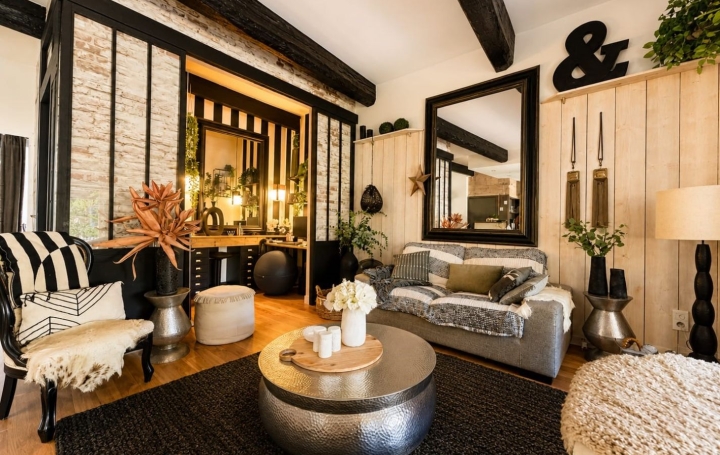 Maison POUSSAN (34560)  165 m2 699 000 € 