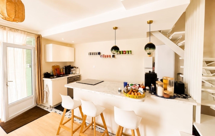 Maison BOUZIGUES (34140)  50 m2 189 000 € 