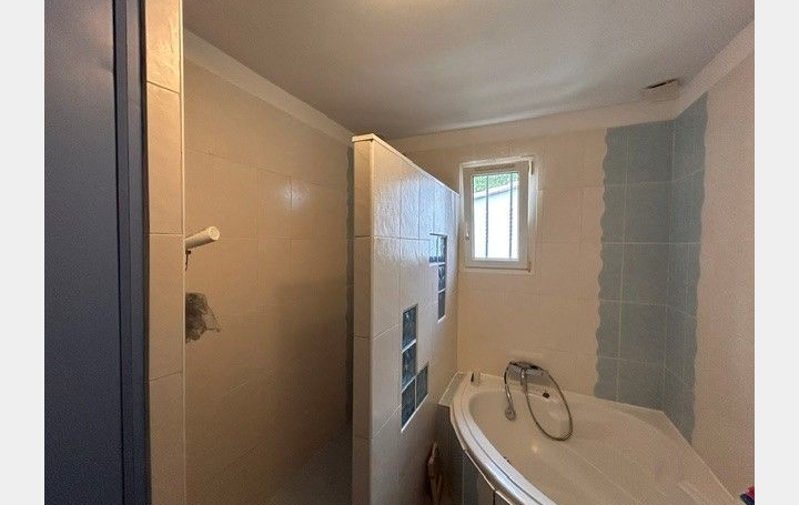 Maison POUSSAN (34560)  110 m2 430 000 € 