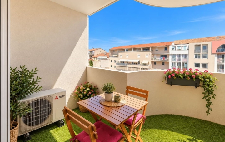 Studio SETE (34200)  27 m2 129 000 € 