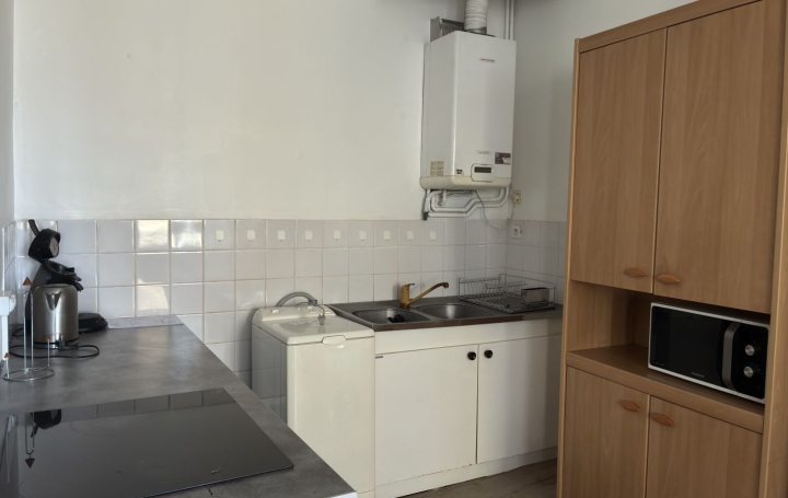 2 Pièces SAINT-LEONARD-DE-NOBLAT (87400)  51 m2 425 € 