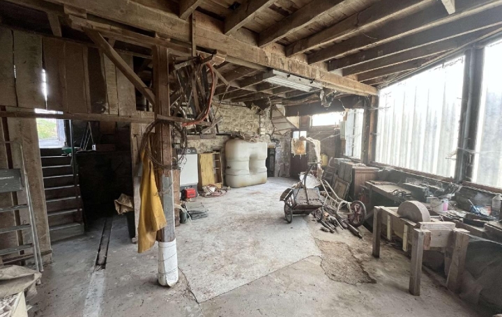 Maison SAINT-DIZIER-MASBARAUD (23400)  138 m2 77 000 € 