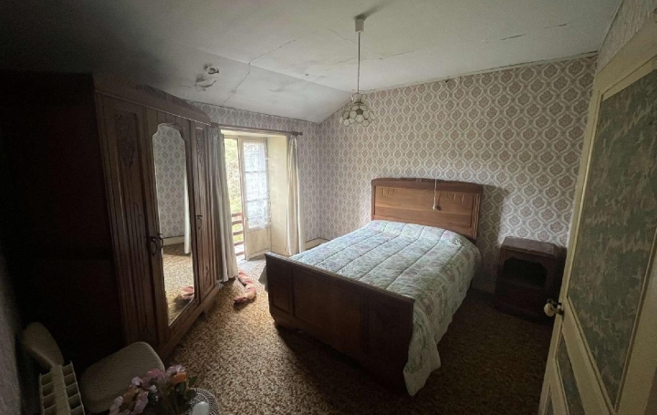 Maison SAINT-DIZIER-MASBARAUD (23400)  138 m2 77 000 € 