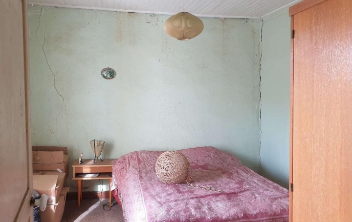 Maison CHATEAUNEUF-LA-FORET (87130)  100 m2 82 500 € 