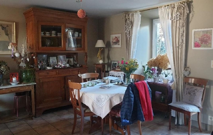 Maison SAINT-LEONARD-DE-NOBLAT (87400)  155 m2 197 000 € 