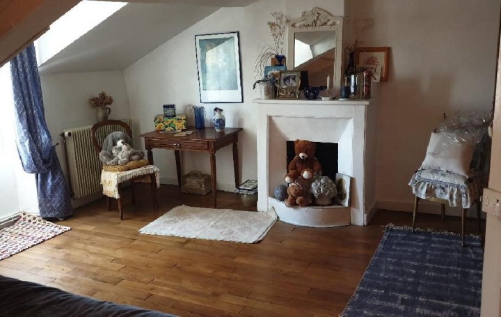 Maison SAINT-LEONARD-DE-NOBLAT (87400)  155 m2 197 000 € 