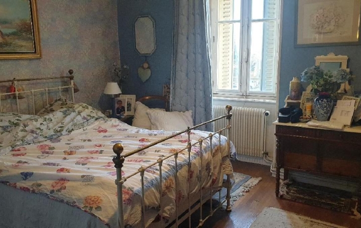 Maison SAINT-LEONARD-DE-NOBLAT (87400)  155 m2 197 000 € 