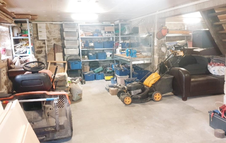 Maison BOURGANEUF (23400)  100 m2 82 397 € 