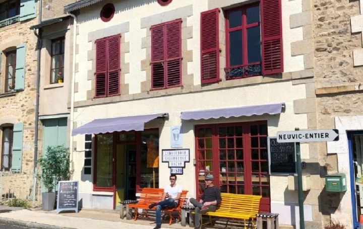 Réseau Immo-diffusion : Maison  CHATEAUNEUF-LA-FORET  194 m2 149 000 € 