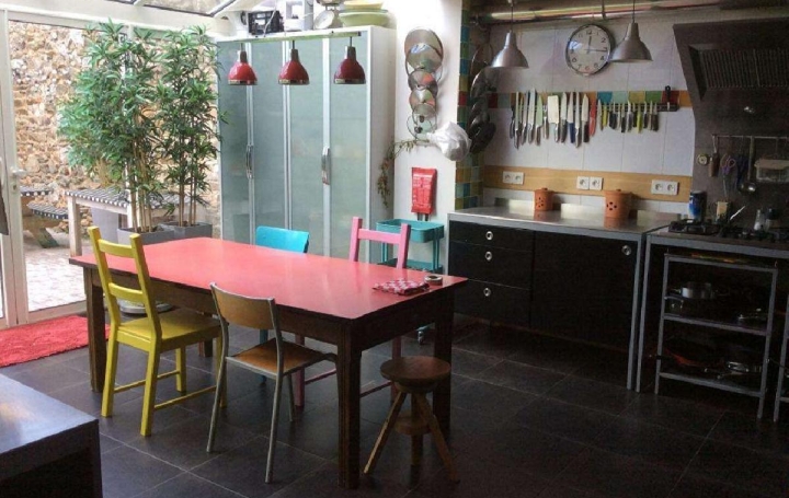 Maison CHATEAUNEUF-LA-FORET (87130)  194 m2 149 000 € 