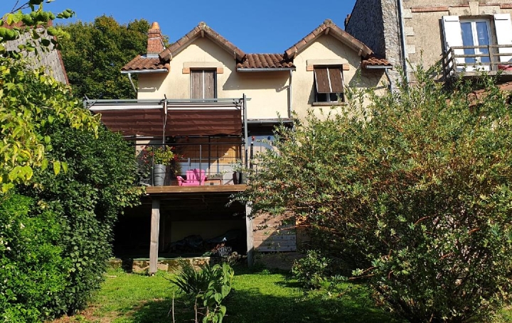 Maison / Villa SAINT-LEONARD-DE-NOBLAT (87400) 75 m<sup>2</sup> 151 000 € 