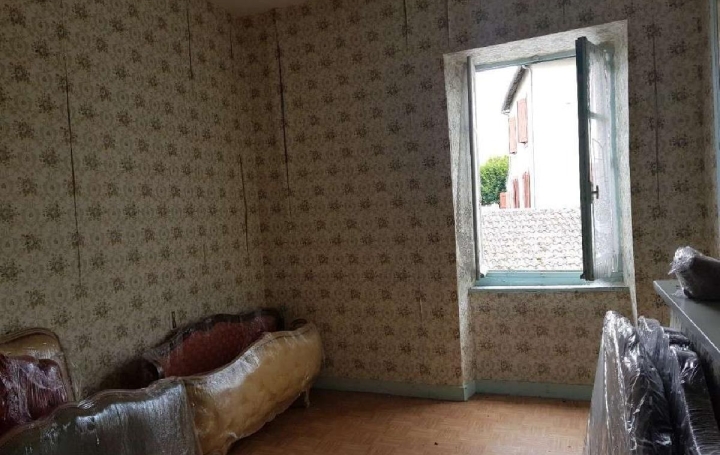 Maison PIERRE-BUFFIERE (87260)  70 m2 38 500 € 