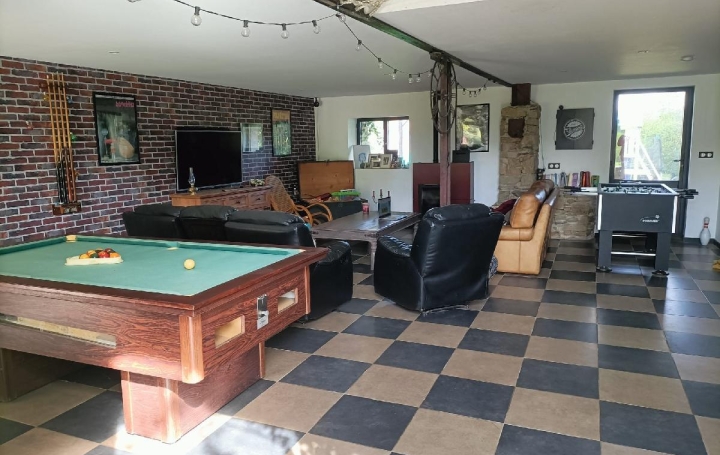 Maison LINARDS (87130)  240 m2 262 000 € 