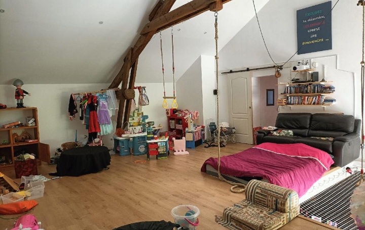 Maison LINARDS (87130)  240 m2 262 000 € 