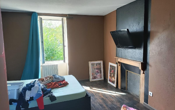 Maison LINARDS (87130)  240 m2 262 000 € 