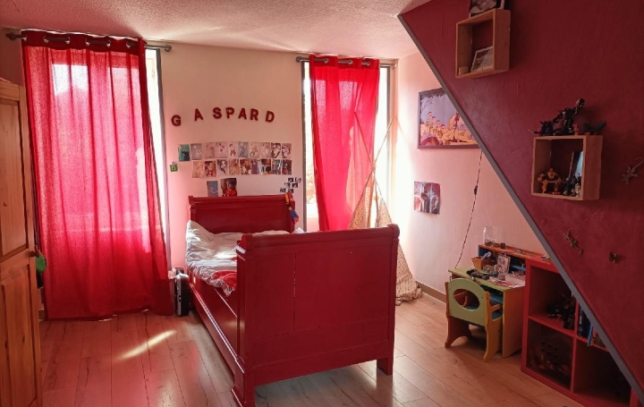 Maison LINARDS (87130)  240 m2 262 000 € 