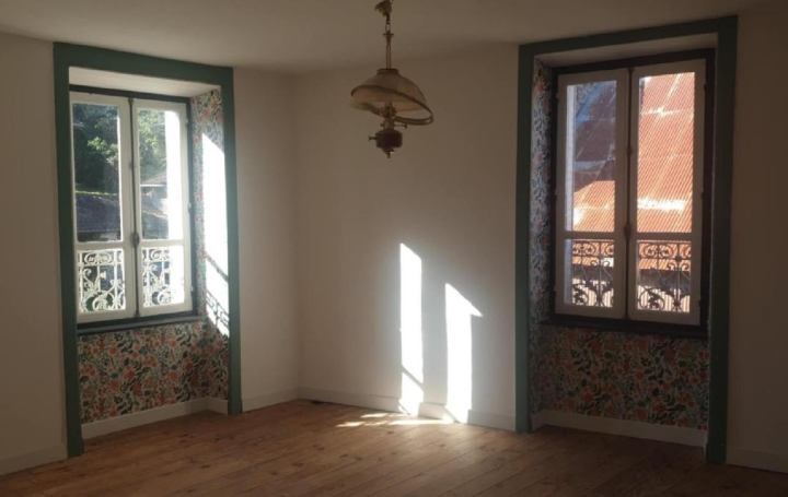 Maison ROZIERS-SAINT-GEORGES (87130)  96 m2 93 500 € 