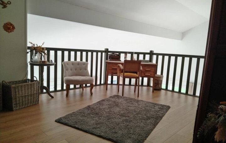 Maison SAINT-JUST-LE-MARTEL (87590)  131 m2 264 000 € 