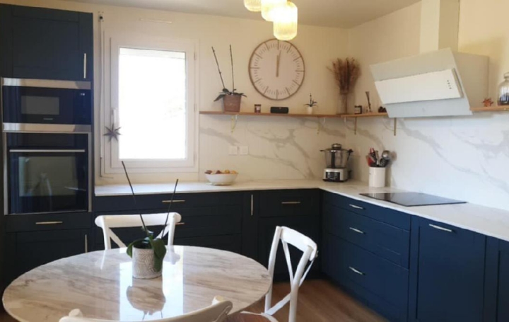 Maison SAINT-JUST-LE-MARTEL (87590)  131 m2 264 000 € 