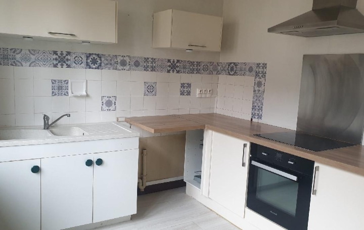 Maison CHATEAUNEUF-LA-FORET (87130)  90 m2 99 000 € 