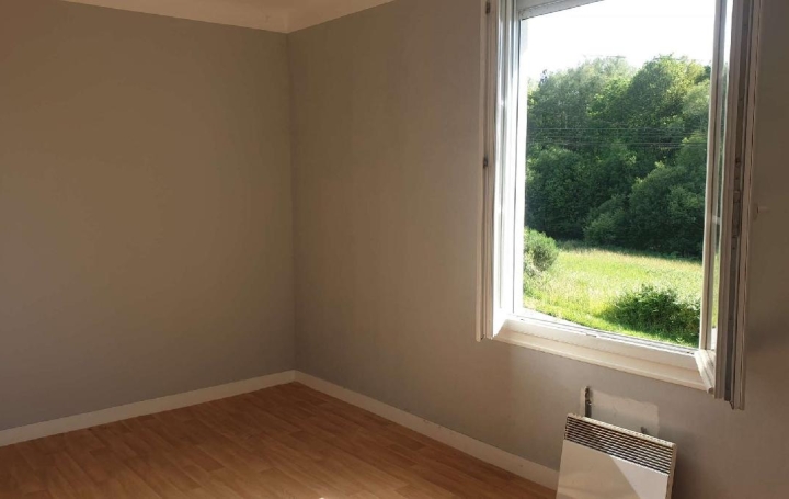 Immeuble LINARDS (87130)  80 m2 87 000 € 