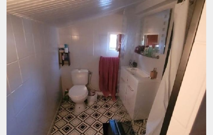 Immeuble SAINT-LEONARD-DE-NOBLAT (87400)  100 m2 139 000 € 