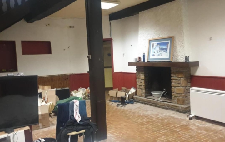 Local commercial MAGNAC-BOURG (87380)  150 m2 38 500 € 