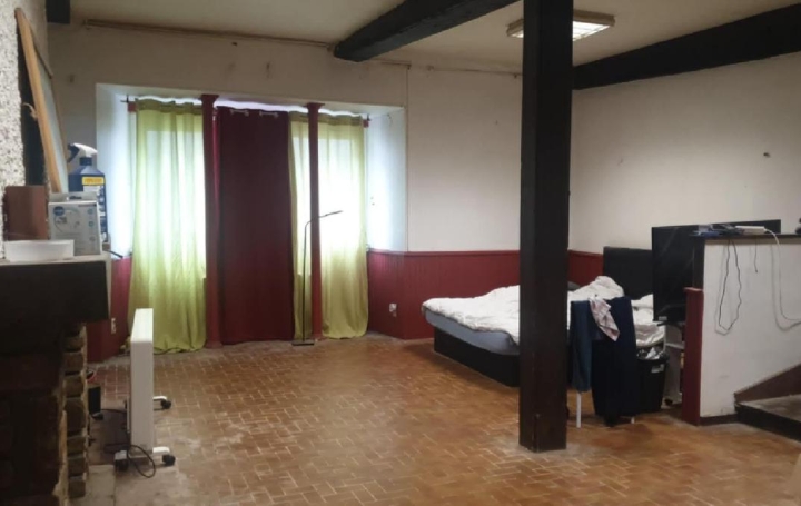 Local commercial MAGNAC-BOURG (87380)  150 m2 38 500 € 