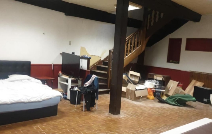 Local commercial MAGNAC-BOURG (87380)  150 m2 38 500 € 