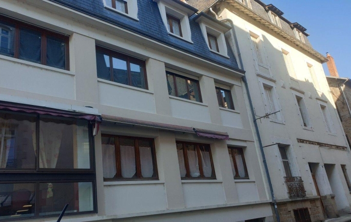 Activité commerciale EYMOUTIERS (87120)  1 465 m2 129 000 € 