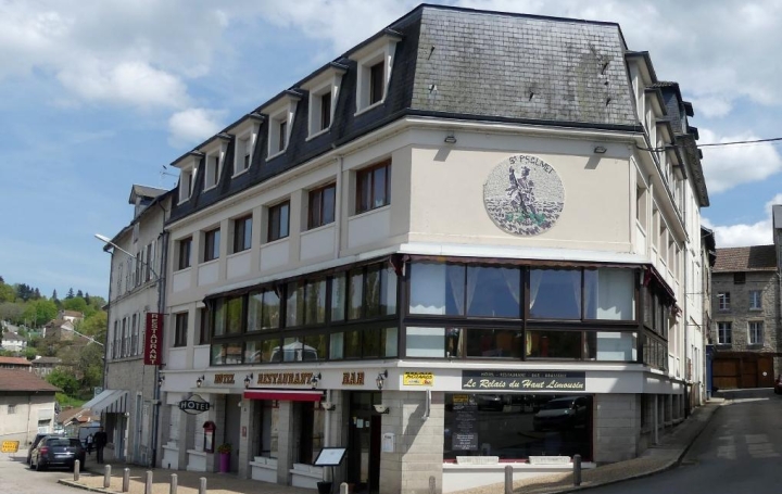 Activité commerciale EYMOUTIERS (87120)  1 000 m2 146 000 € 