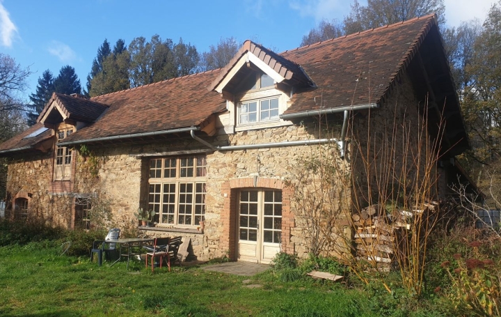 Maison / Villa CHATEAUNEUF-LA-FORET (87130) 173 m<sup>2</sup> 199 000 € 