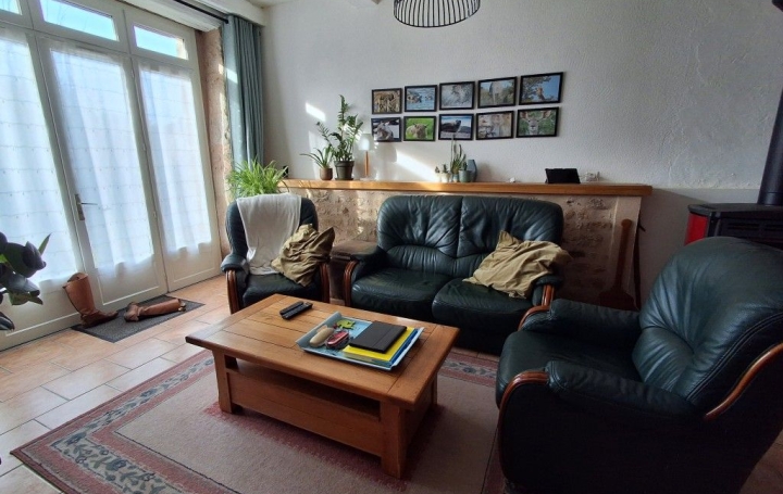 Maison ROZIERS-SAINT-GEORGES (87130)  103 m2 170 000 € 