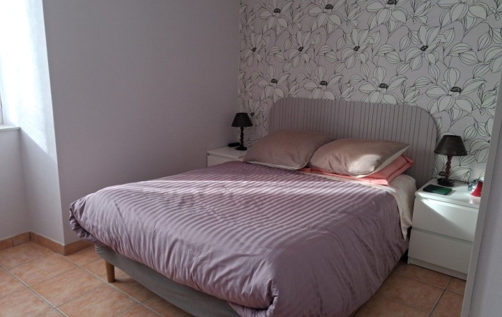 Maison ROZIERS-SAINT-GEORGES (87130)  103 m2 170 000 € 