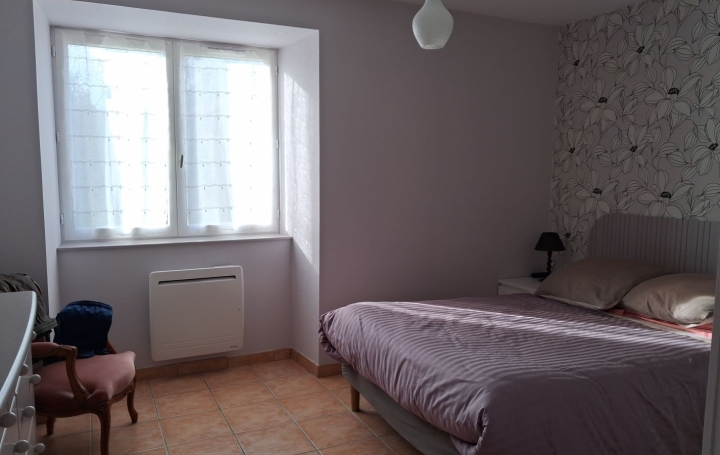 Maison ROZIERS-SAINT-GEORGES (87130)  103 m2 170 000 € 