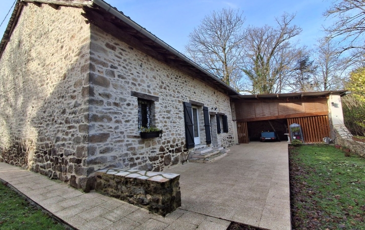 Maison ROZIERS-SAINT-GEORGES (87130)  103 m2 170 000 € 