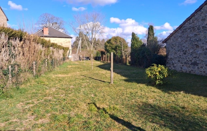 Maison LINARDS (87130)  252 m2 129 000 € 